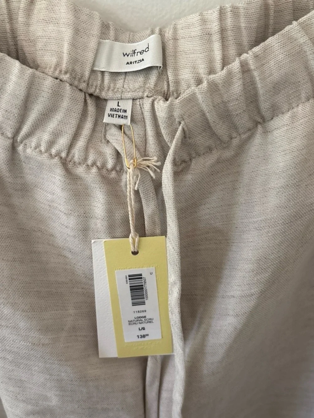 Aritzia tags color linen